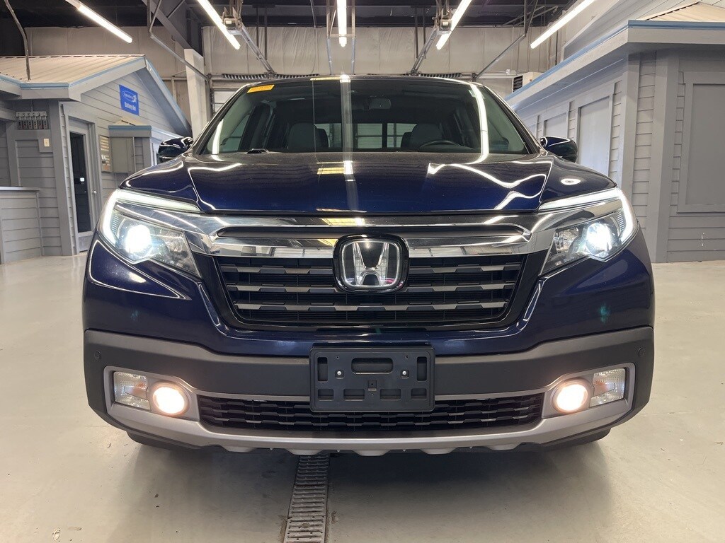 2020 Honda Ridgeline RTL-E photo 2