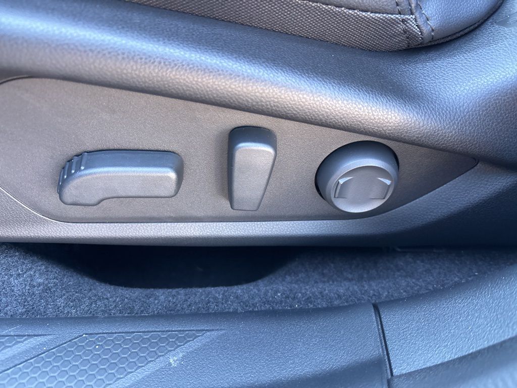 2026 Subaru Outback Premium - Photo 21