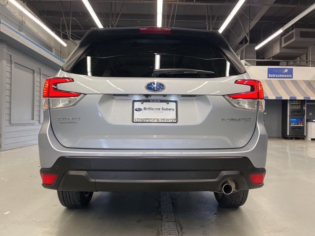 2024 Subaru Forester Limited - Photo 7