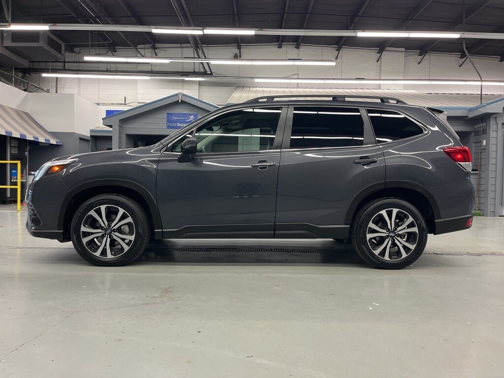 2024 Subaru Forester Limited photo 4