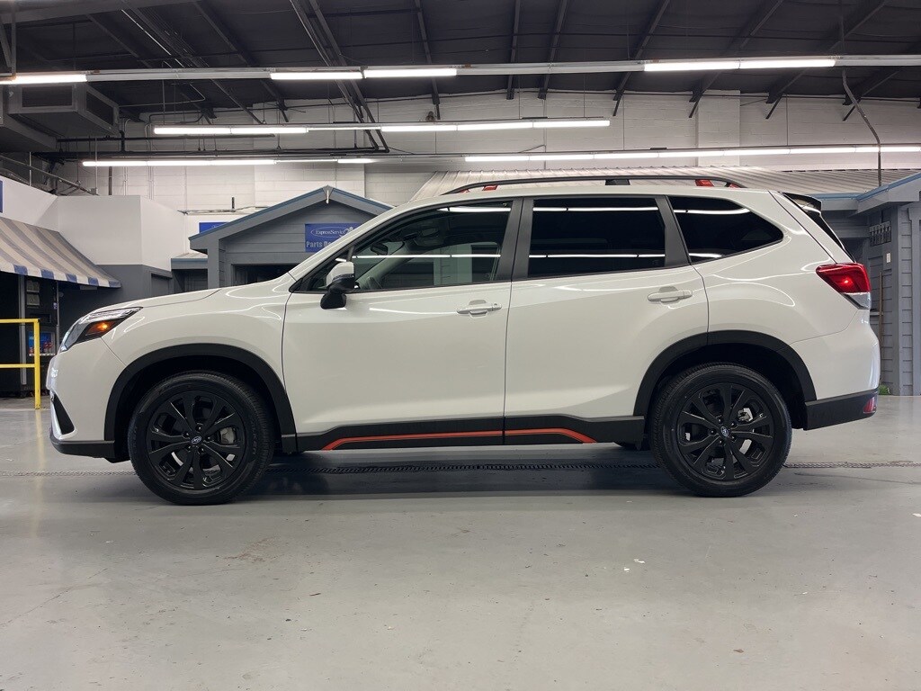 2024 Subaru Forester Sport photo 4
