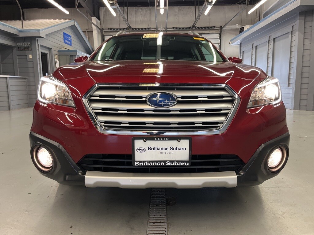 2016 Subaru Outback 2.5i Limited photo 2
