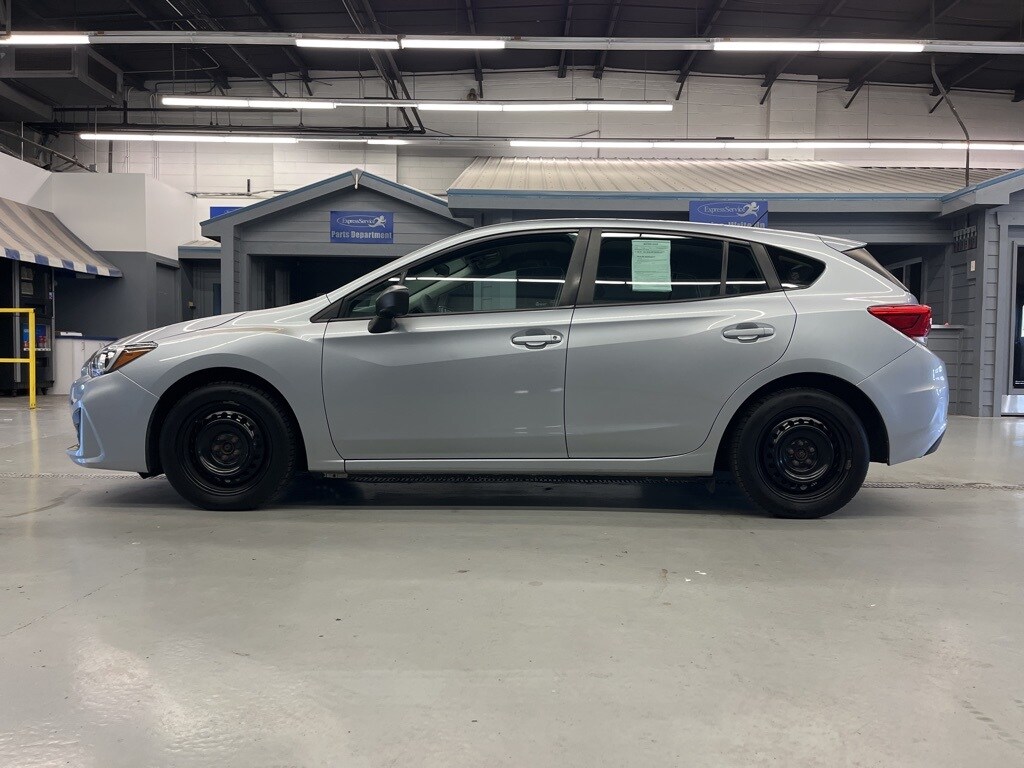 2019 Subaru Impreza 2.0i photo 4