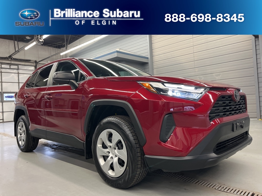 2023 Toyota RAV4 LE photo 2