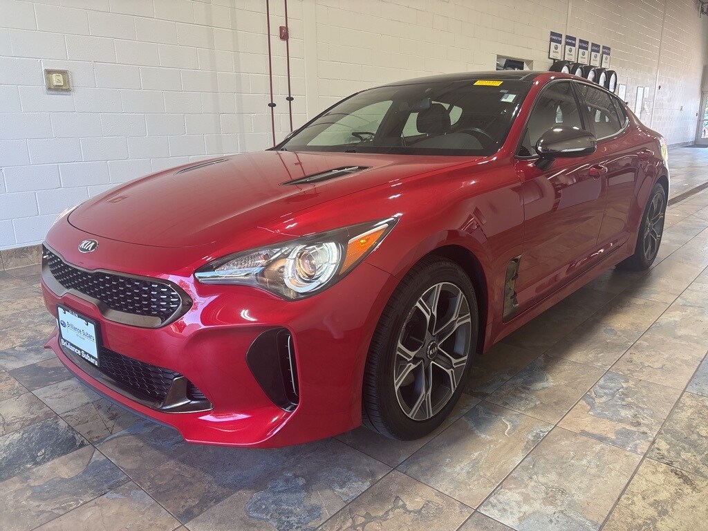 2020 Kia Stinger GT-Line photo 3