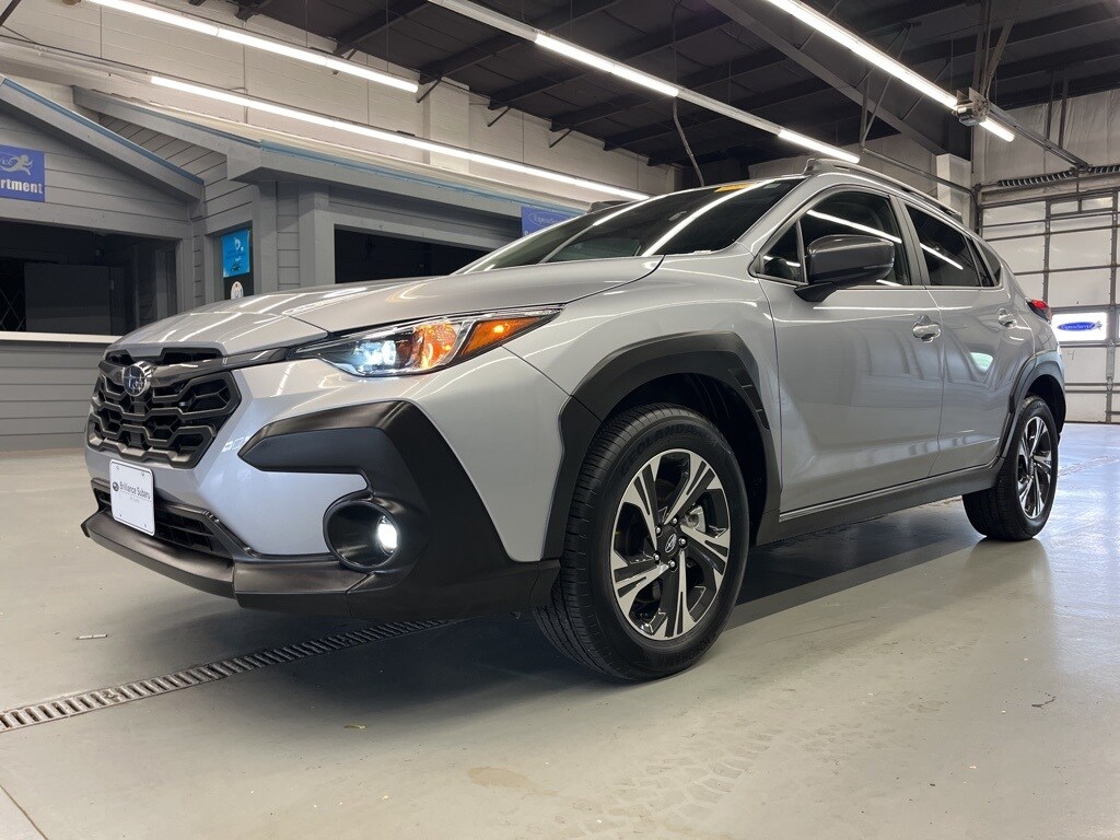 2024 Subaru Crosstrek Premium photo 2