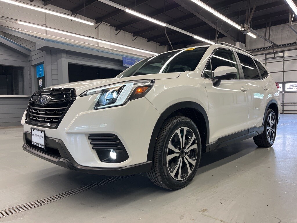 2024 Subaru Forester Limited photo 3