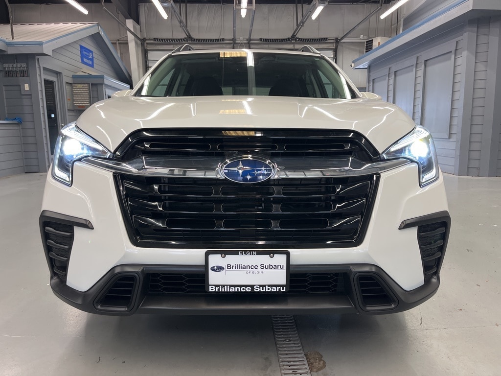 Used 2024 Subaru Ascent Premium with VIN 4S4WMAED2R3432385 for sale in Elgin, IL