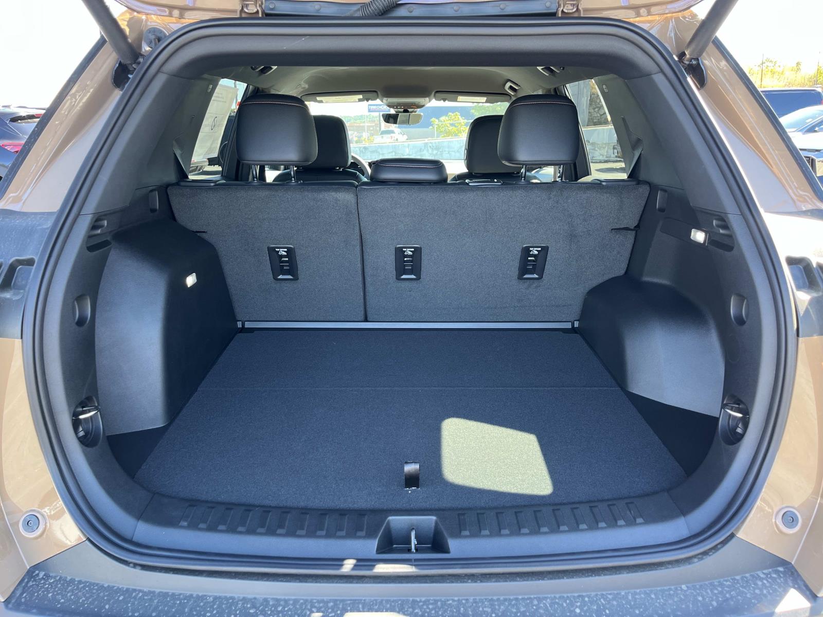 2027 Chevrolet Equinox ACTIV - Photo 18