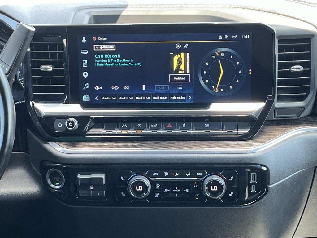 2025 Chevrolet Silverado 1500 LT - Photo 16
