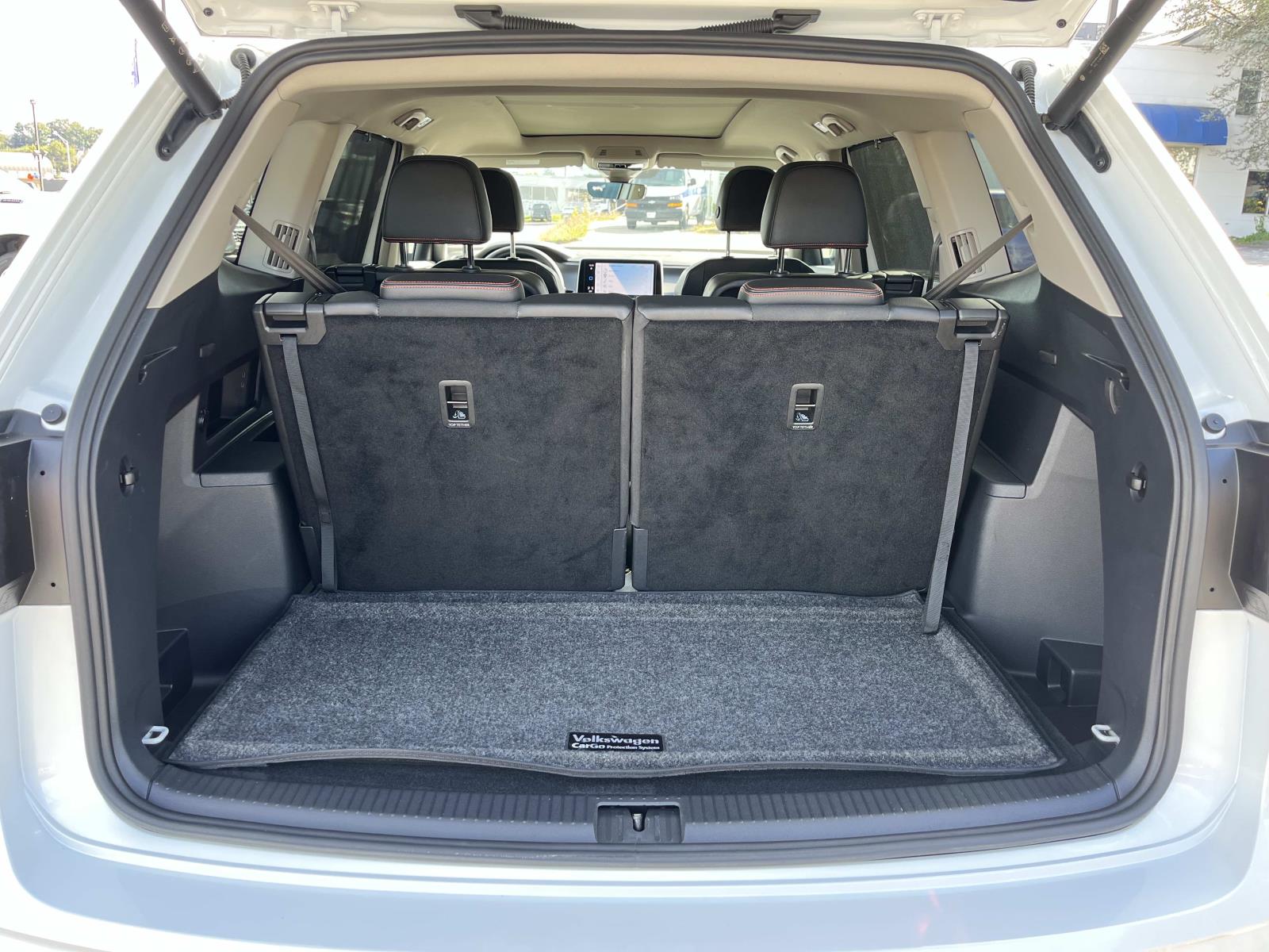 2024 Volkswagen Atlas Atlas Peak Edition - Photo 20
