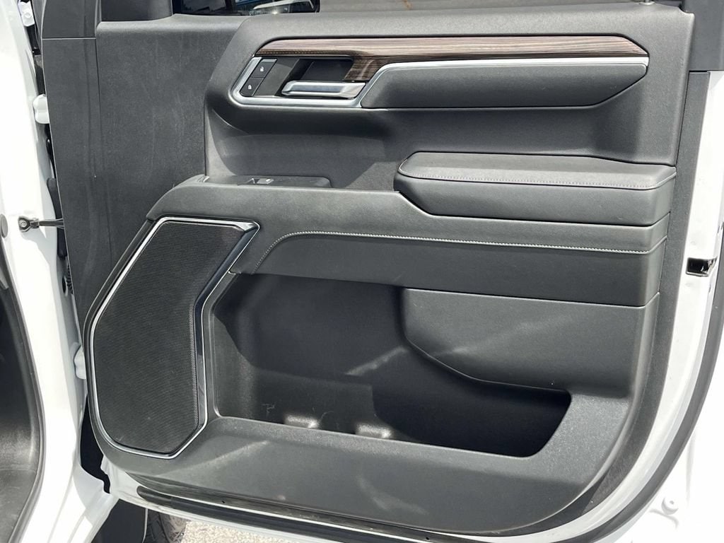 2024 Chevrolet Silverado 1500 RST - Photo 21