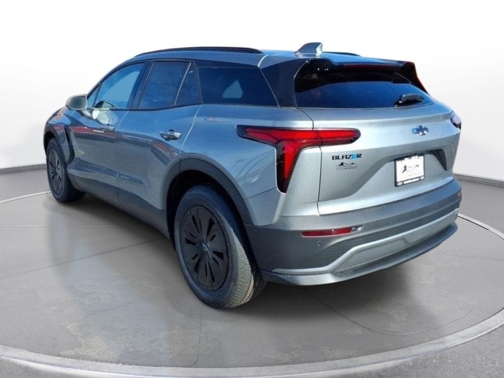 2026 Chevrolet Blazer EV LT - Photo 6