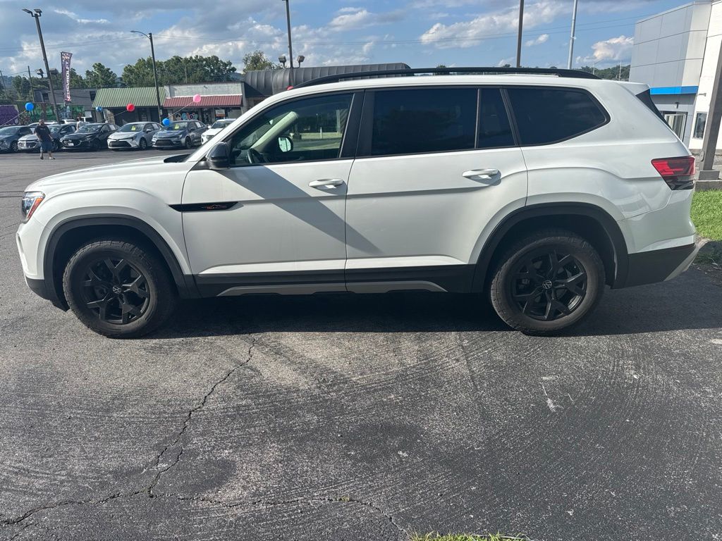 2024 Volkswagen Atlas Atlas Peak Edition - Photo 8