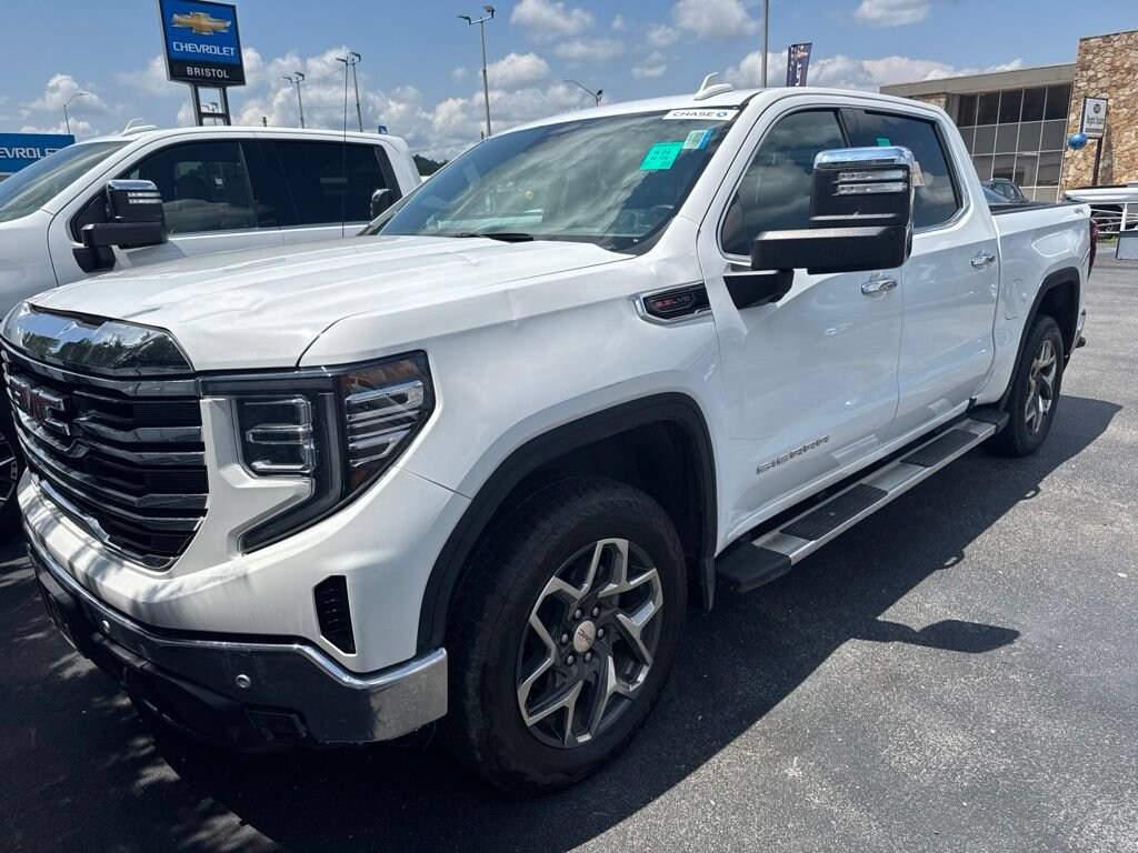 Used 2026 GMC Sierra 1500 SLT Truck Crew Cab