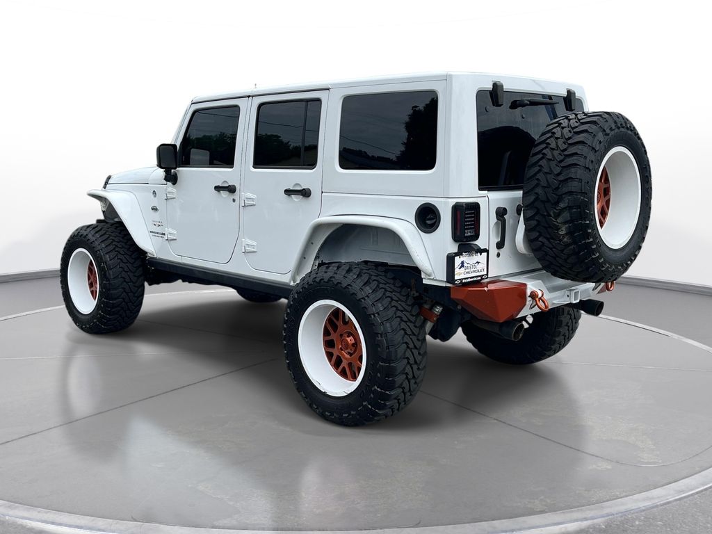 2016 Jeep Wrangler Unlimited Sahara - Photo 7