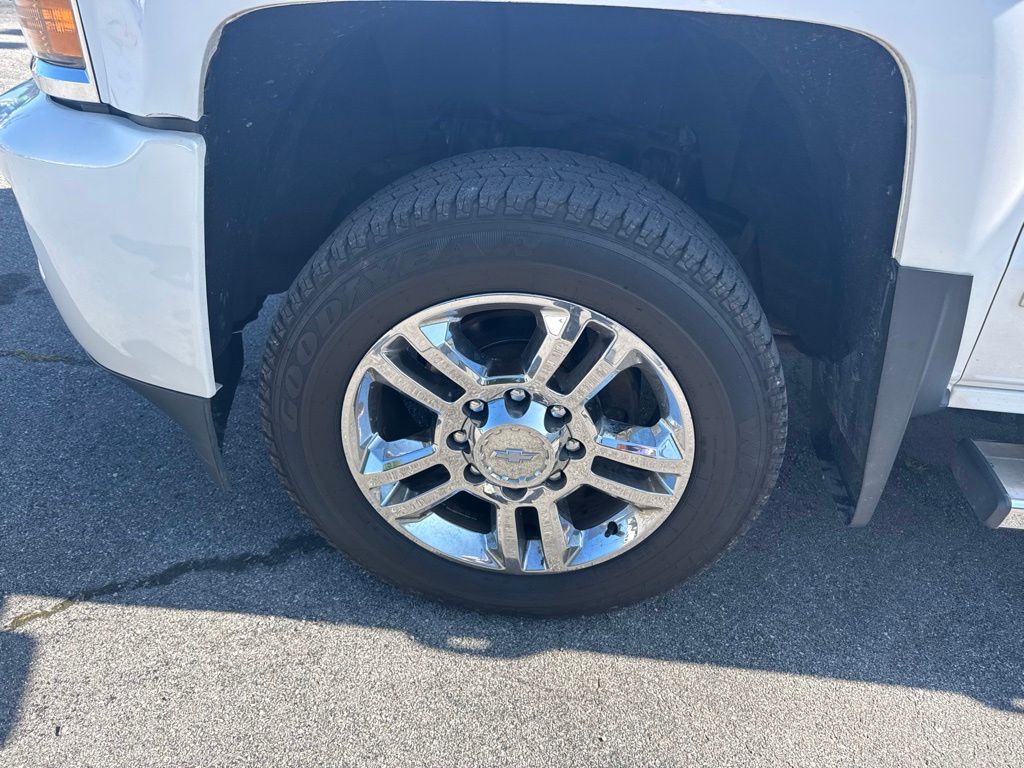2019 Chevrolet Silverado 2500HD High Country - Photo 9