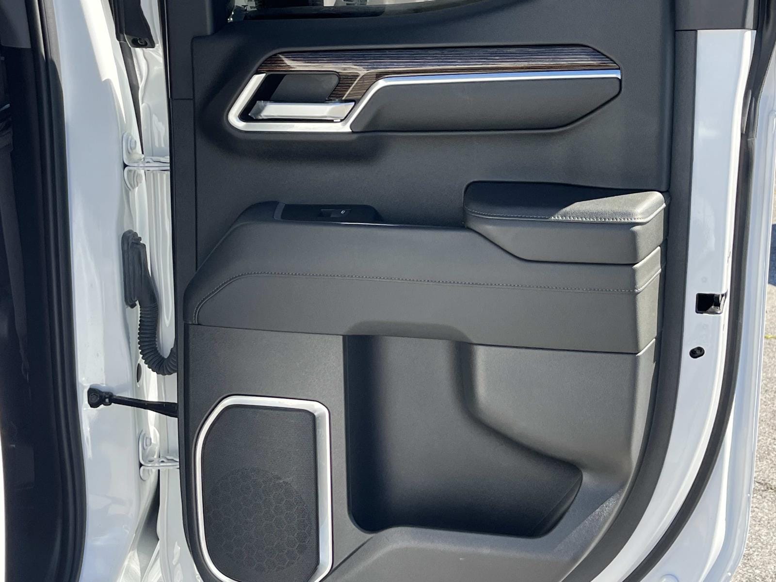 2024 GMC Sierra 1500 Elevation - Photo 19