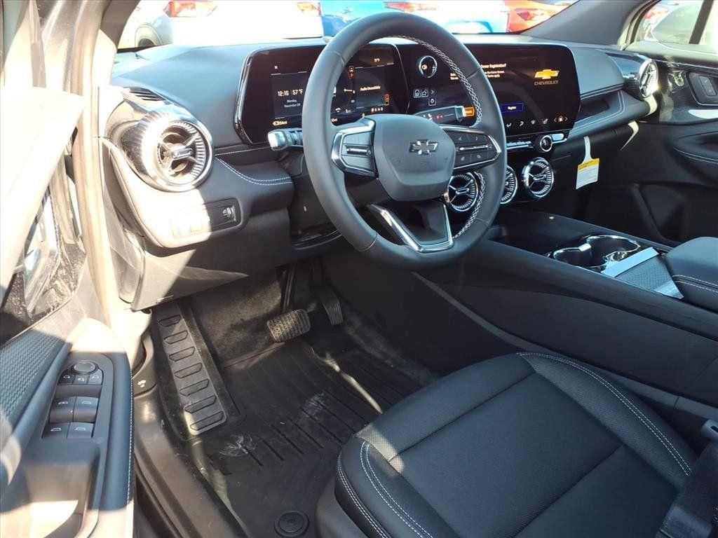 2026 Chevrolet Blazer EV LT - Photo 12