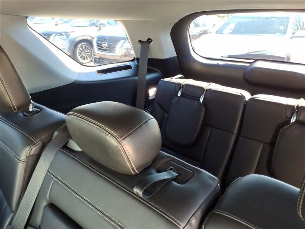 2023 Ford Explorer XLT - Photo 18