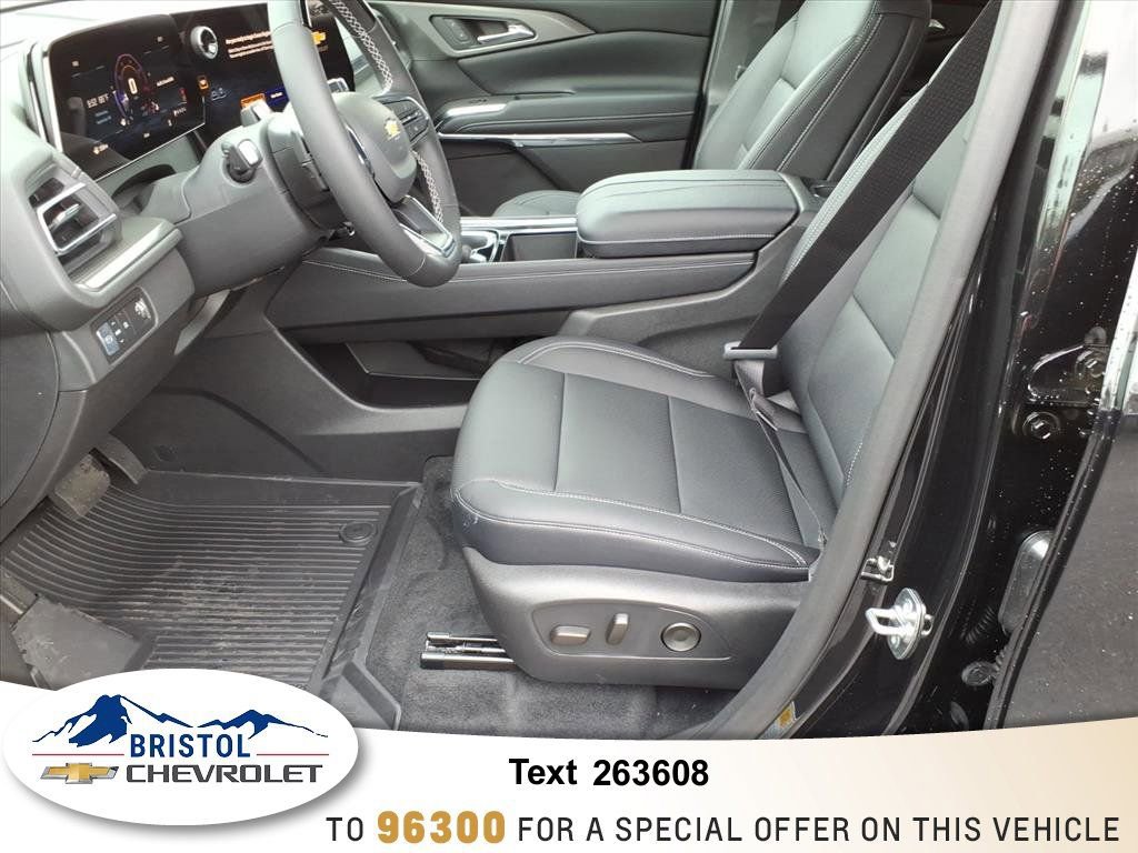 2026 Chevrolet Traverse LT - Photo 18