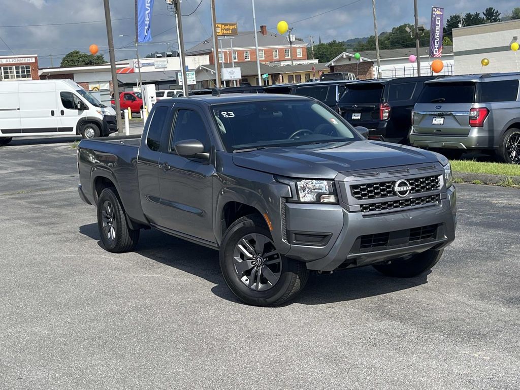 Used 2025 Nissan Frontier SV