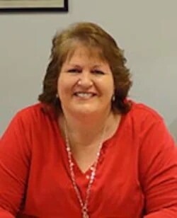 Staff member Kathy Patrick from ID_089e77cd5862