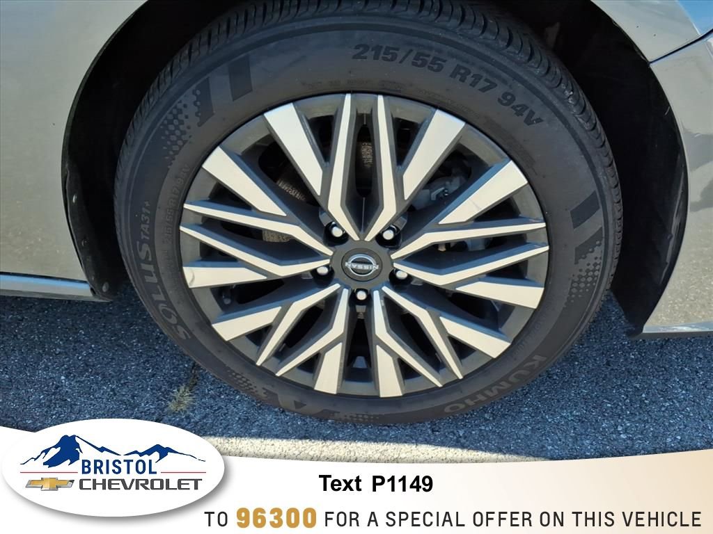 2024 Nissan Altima 2.5 SV photo 3