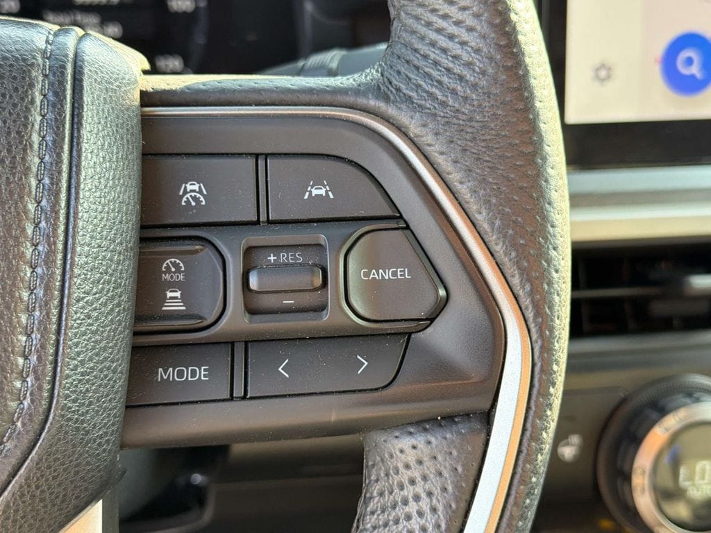 2024 Toyota Tacoma SR5 - Photo 35