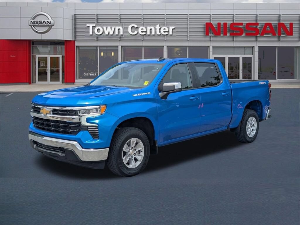 Used 2025 Chevrolet Silverado 1500 LT Truck Crew Cab