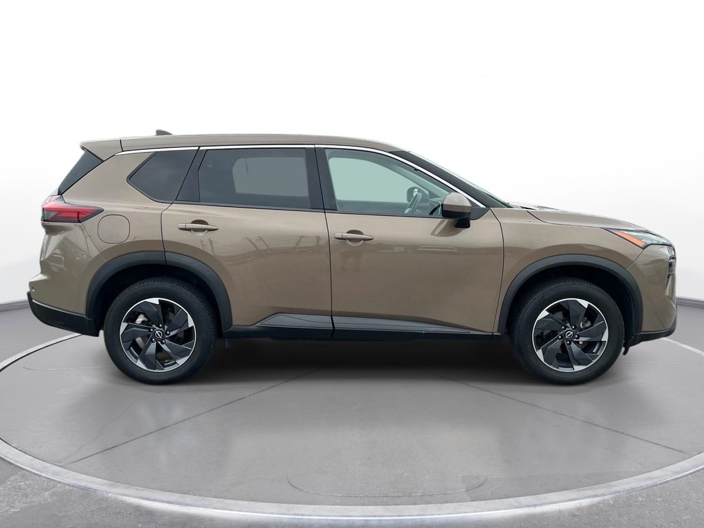 Used 2025 Nissan Rogue SV SUV
