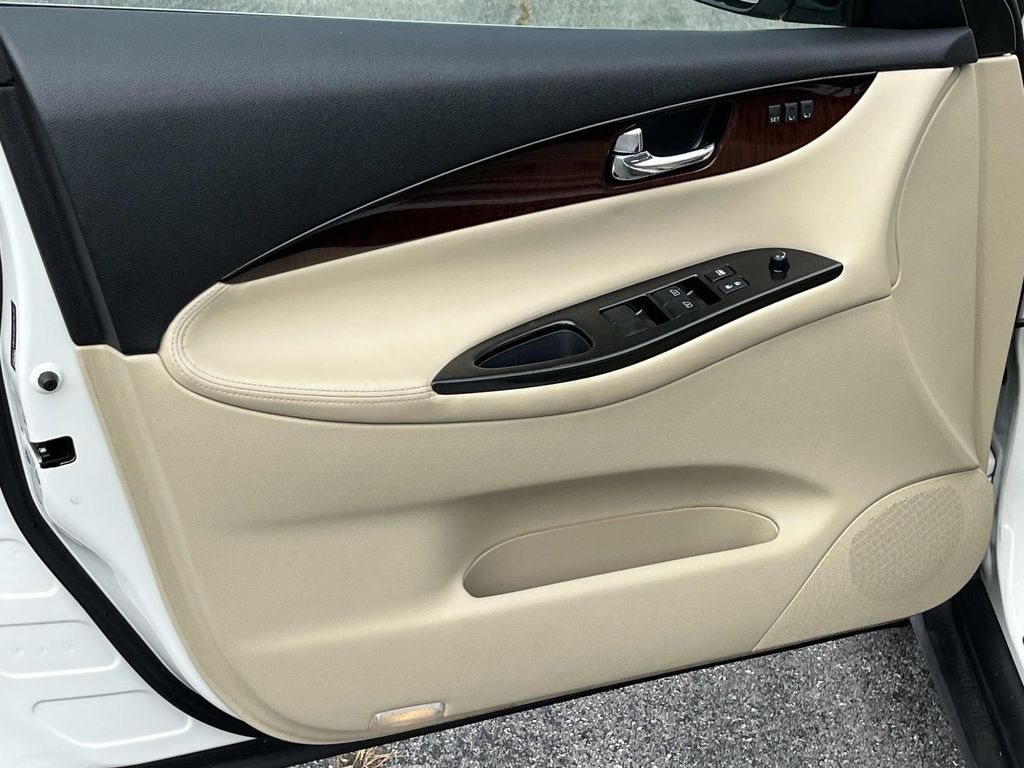 2017 INFINITI QX50 Base - Photo 26