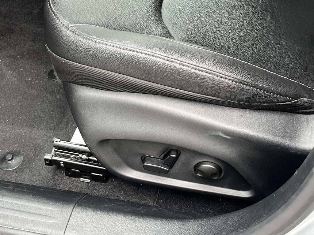 2025 Jeep Compass Limited - Photo 28