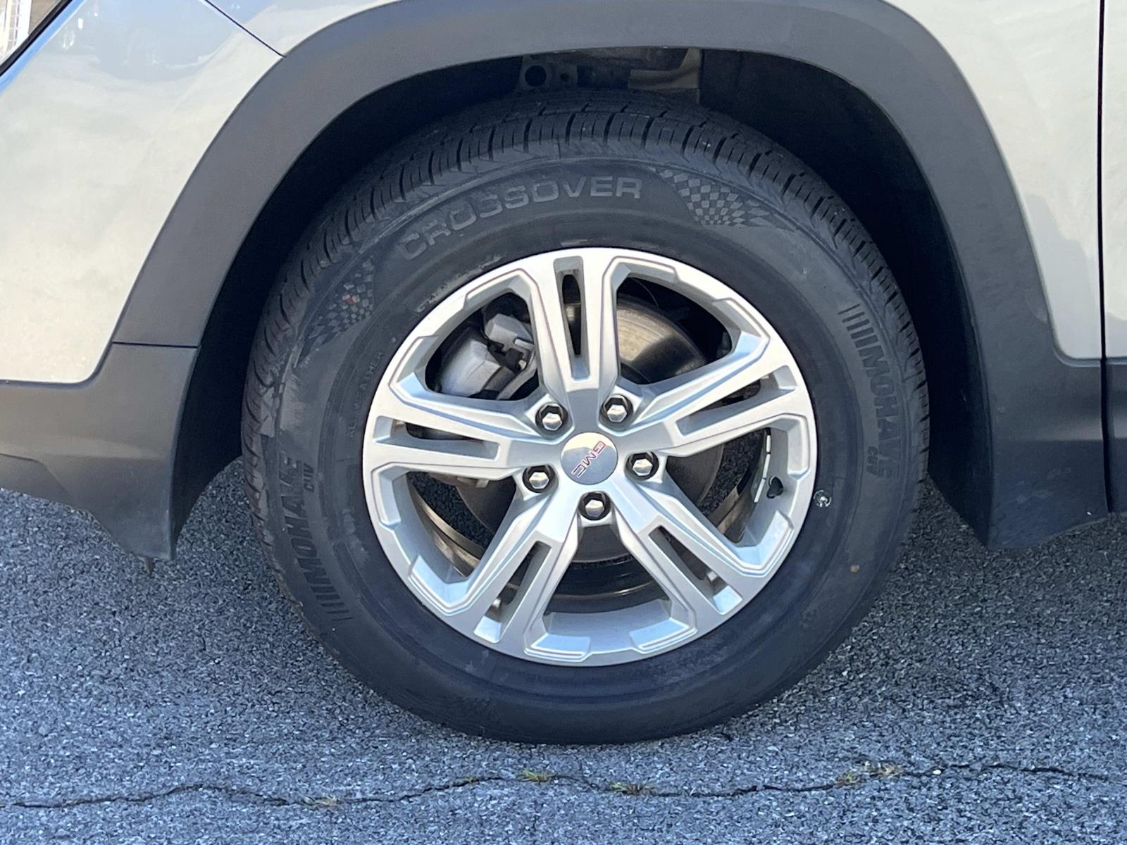 2024 GMC Terrain SLE - Photo 12