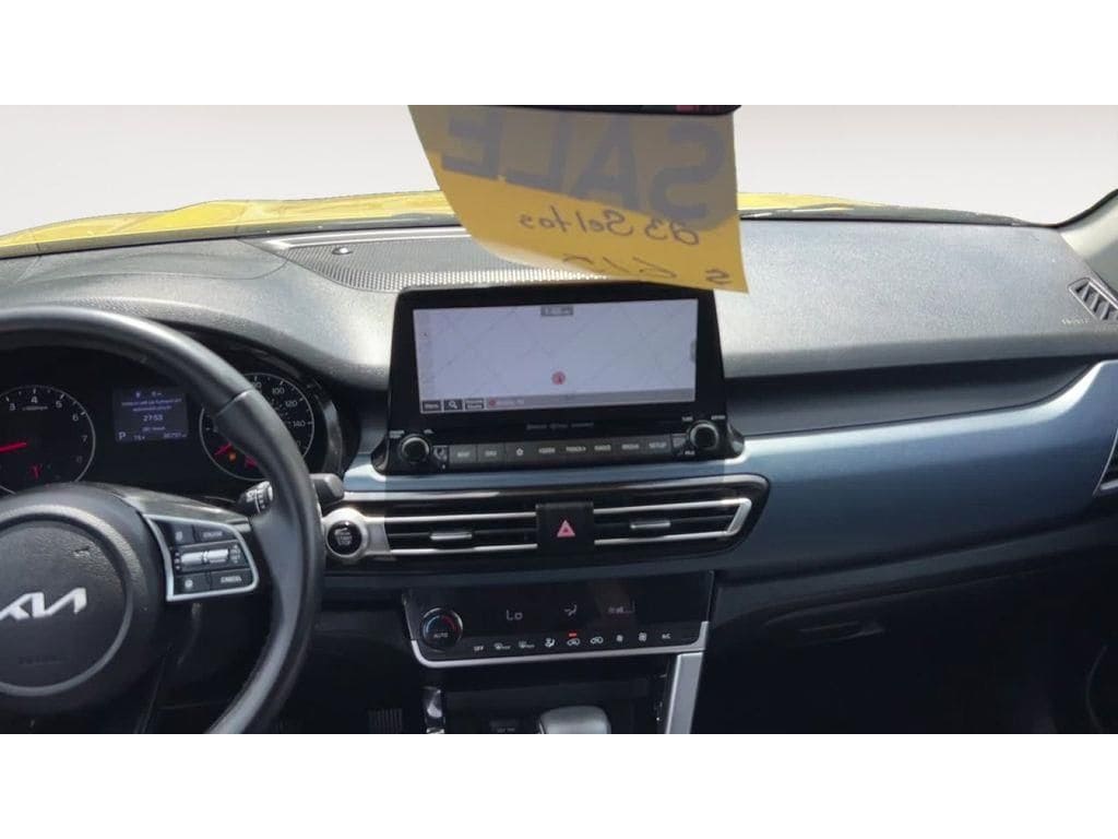 2023 Kia Seltos S - Photo 23