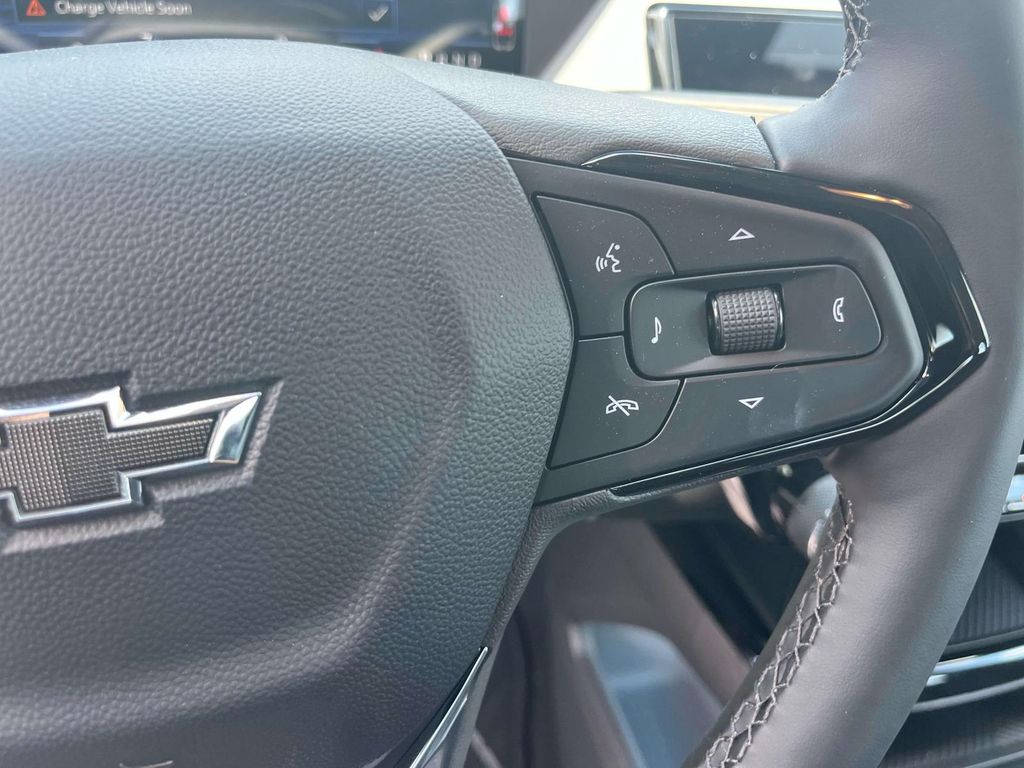 2027 Chevrolet Bolt RS - Photo 26