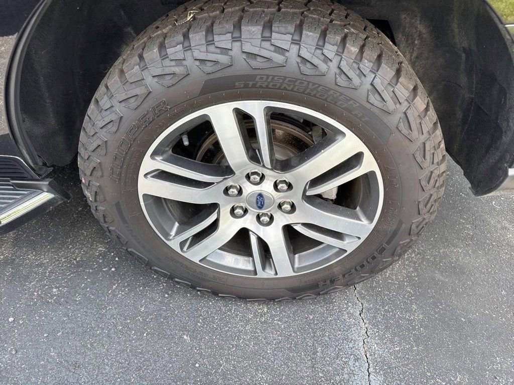 2023 Ford Expedition Limited - Photo 9