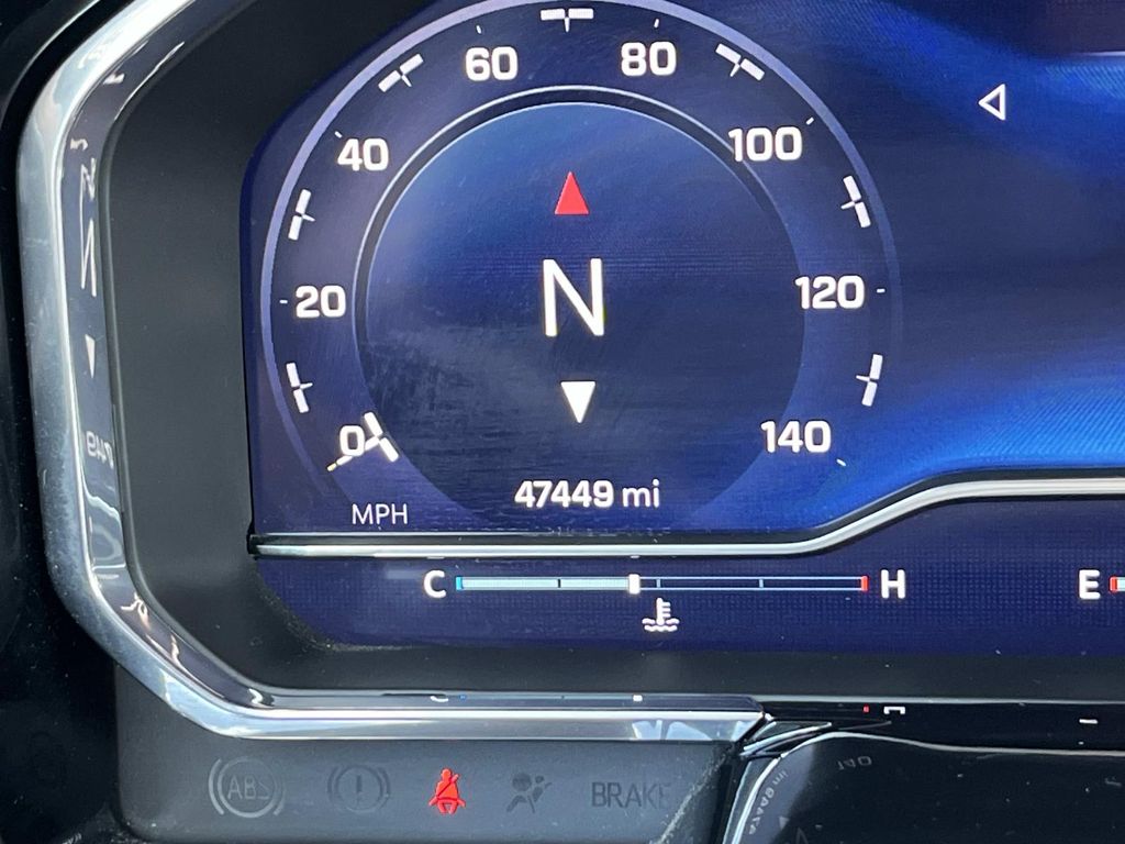 2025 Chevrolet Silverado 1500 LT - Photo 37