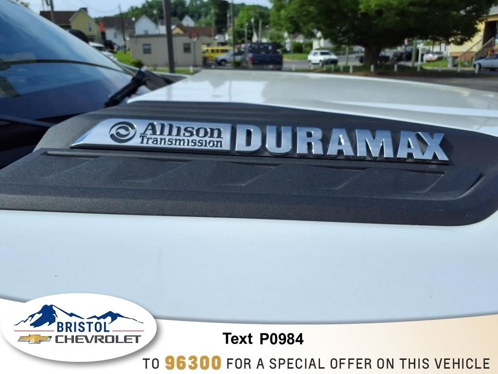 Used 2024 Chevrolet Silverado 2500 HD Custom Truck Crew Cab