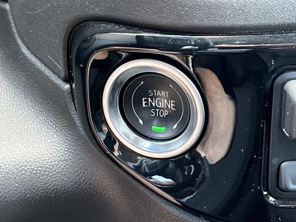 2025 Chevrolet Silverado 1500 LT - Photo 34