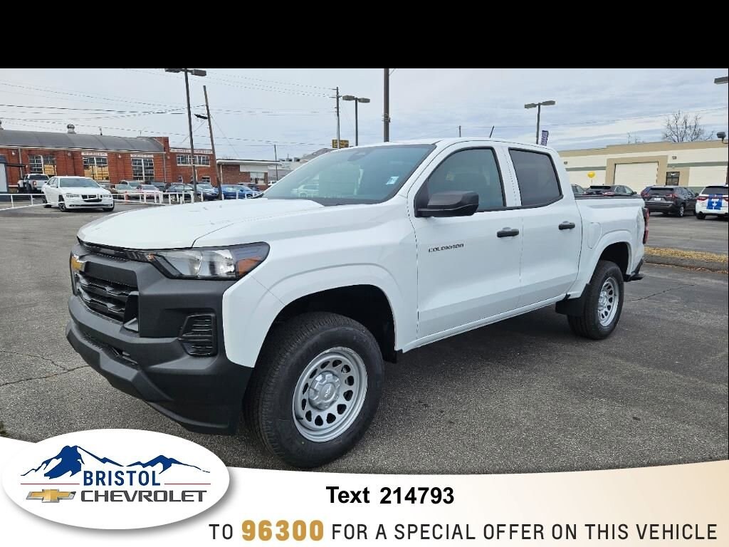 2025 Chevrolet Colorado LT photo 3