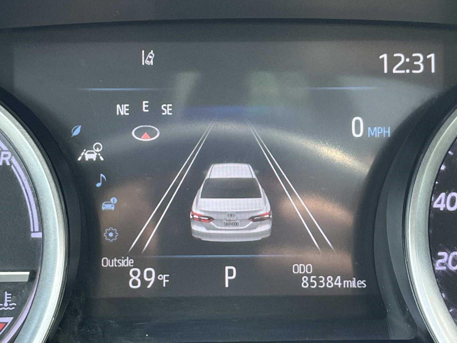 2022 Toyota Camry XLE - Photo 37