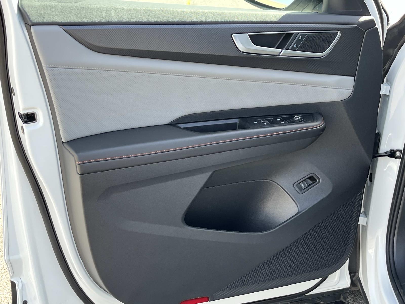 2024 Volkswagen Atlas Atlas Peak Edition - Photo 27