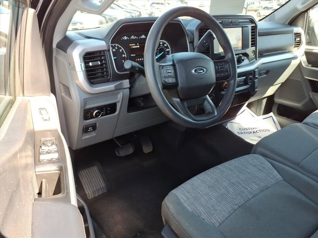 2023 Ford F-150 XL - Photo 17