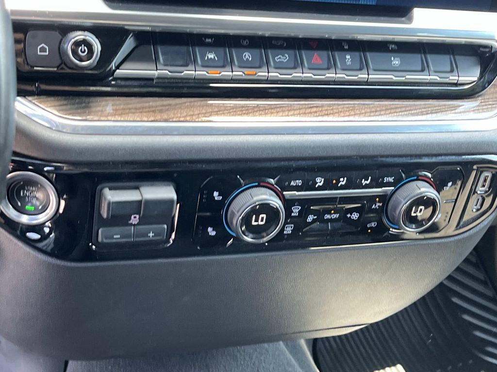2025 Chevrolet Silverado 1500 LT - Photo 31