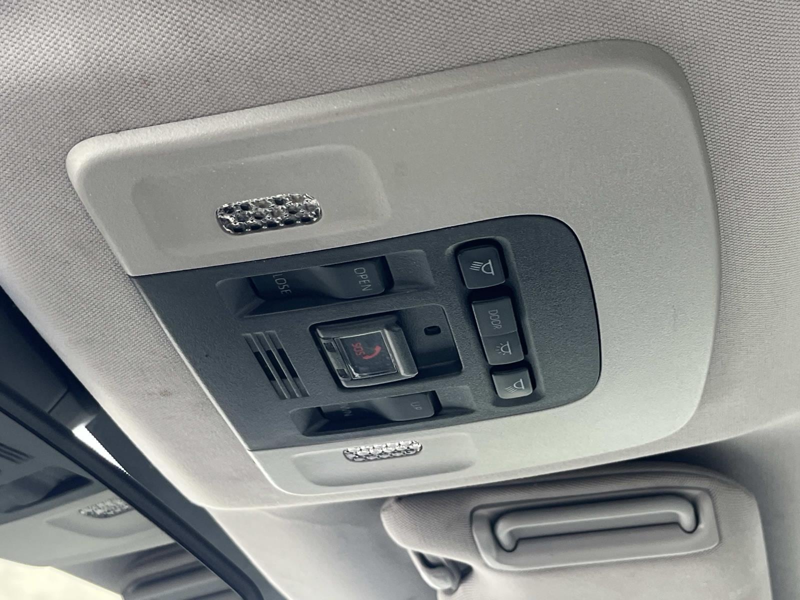 2022 Toyota Camry XLE - Photo 33