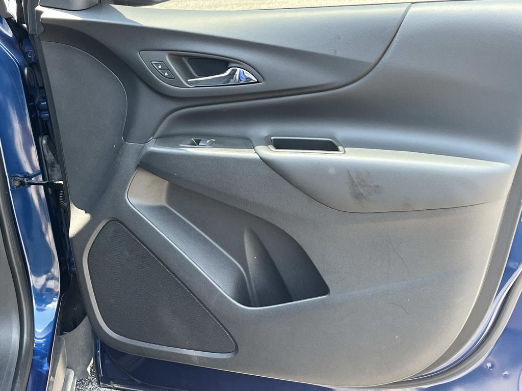 2023 Chevrolet Equinox LT - Photo 22