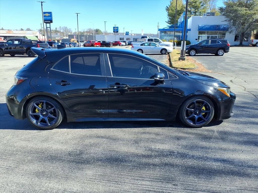 Used 2021 Toyota Corolla Hatchback SE Hatchback