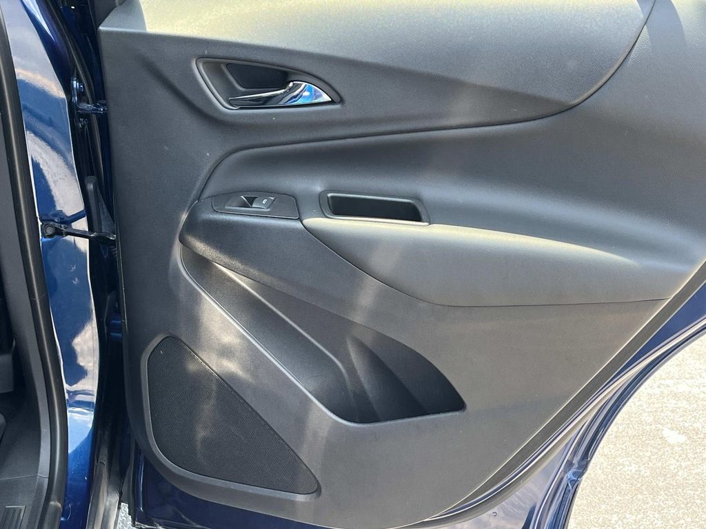 2023 Chevrolet Equinox LT - Photo 20