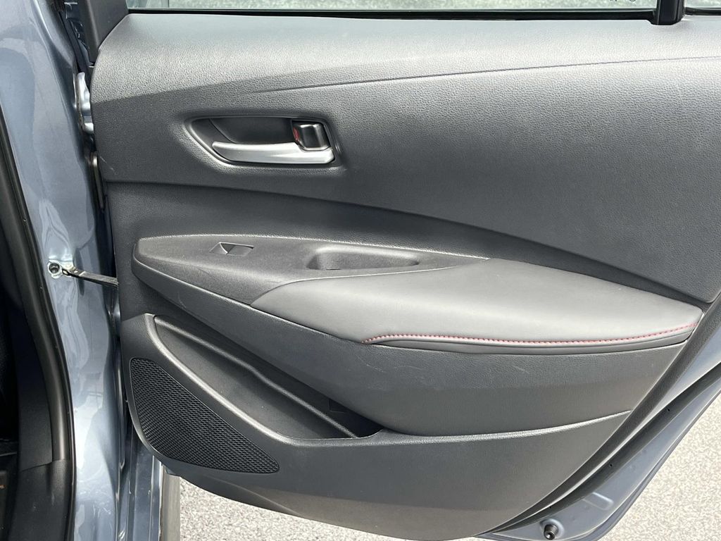 2024 Toyota Corolla XSE - Photo 19